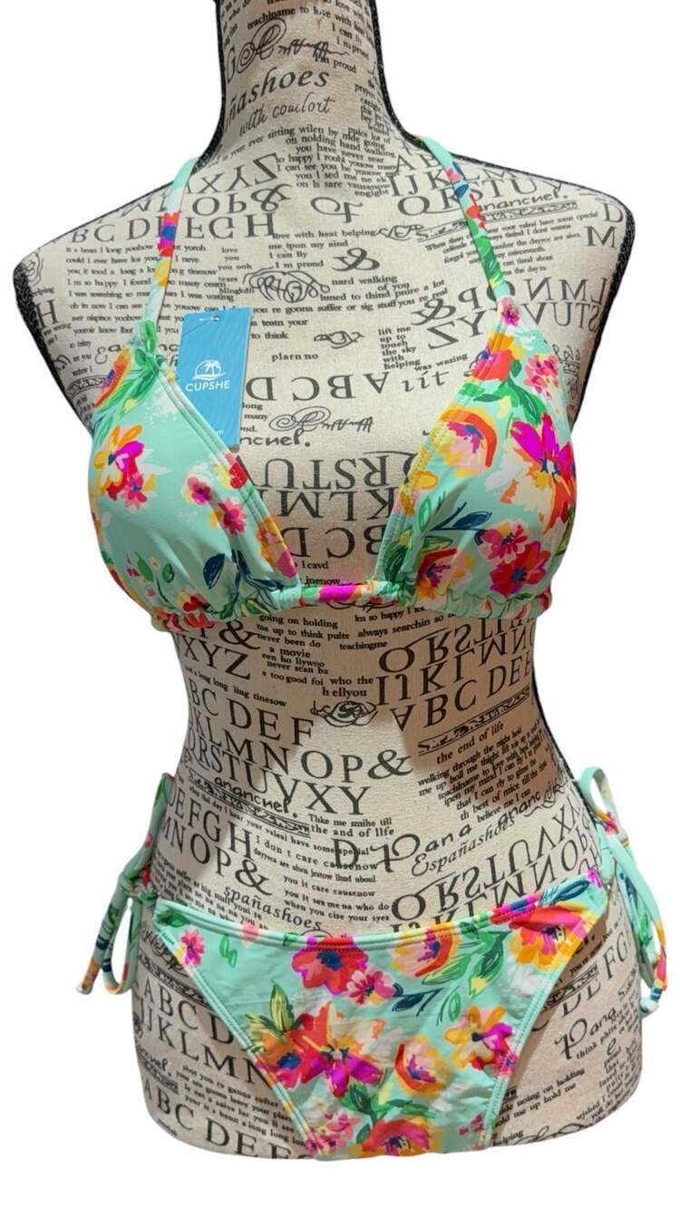 NWT Cupshe Floral String Bikini Set Size Small Aqua Tropical Swimwear